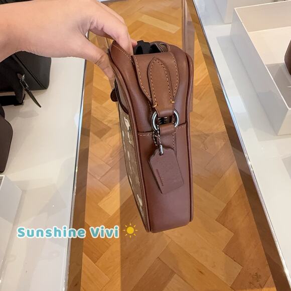 NWT Coach X Peanuts Sullivan Crossbody Bag Signature Canvas Snoopy Print CBK48 - Picture 3 of 9